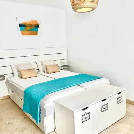 Διαμέρισμα Cozy With Terrace